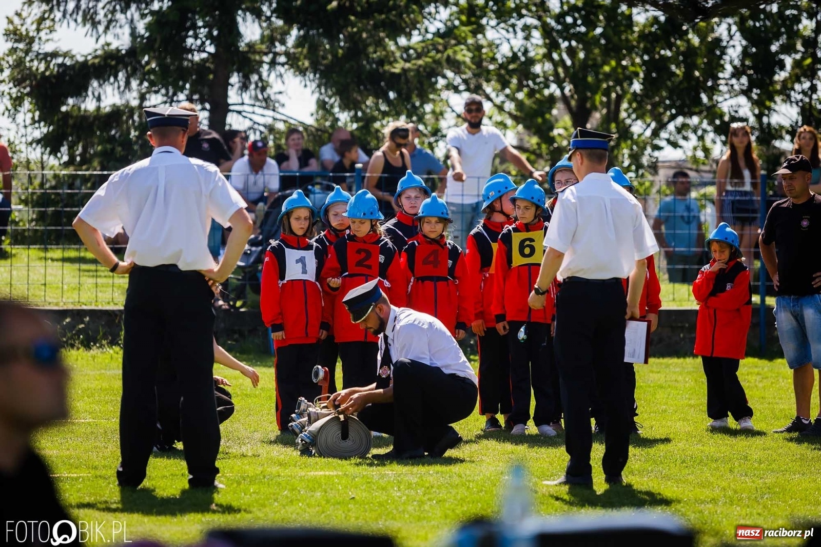 Zdjęcie w galerii na portalu naszraciborz.pl: Gminne zawody OSP. Trzy trofea dla Krzanowic, jedno dla Borucina [FOTO i WIDEO] wiadomości z regionu