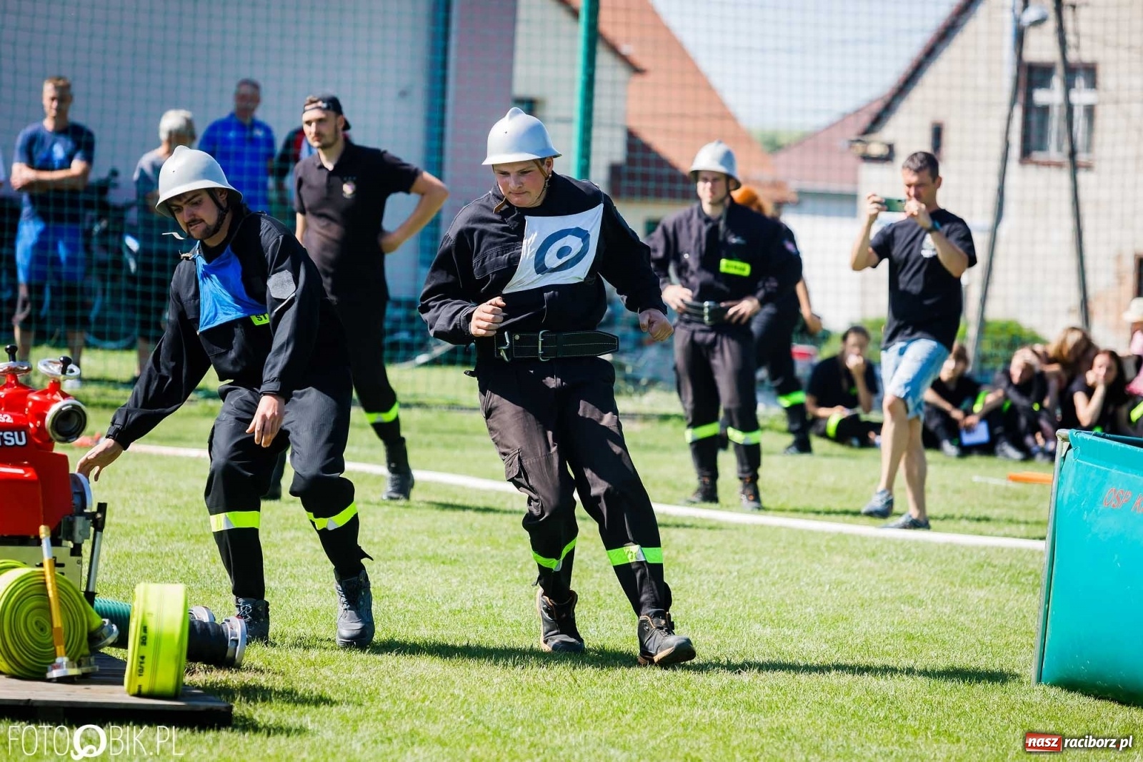 Zdjęcie w galerii na portalu naszraciborz.pl: Gminne zawody OSP. Trzy trofea dla Krzanowic, jedno dla Borucina [FOTO i WIDEO] wiadomości z regionu