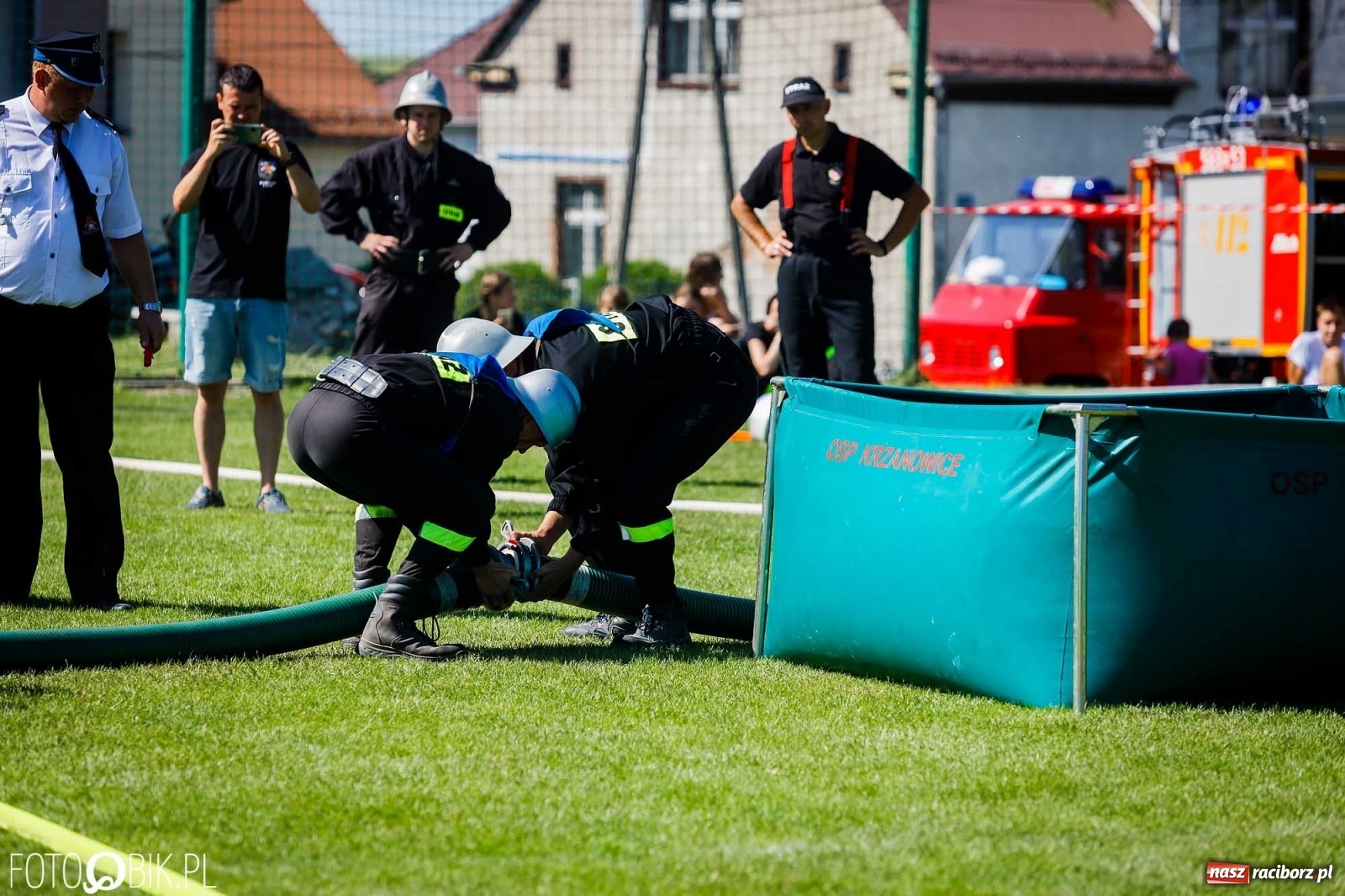 Zdjęcie w galerii na portalu naszraciborz.pl: Gminne zawody OSP. Trzy trofea dla Krzanowic, jedno dla Borucina [FOTO i WIDEO] wiadomości z regionu