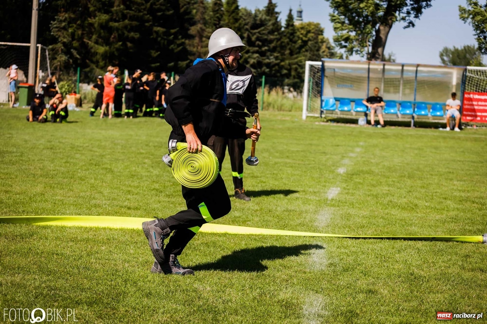 Zdjęcie w galerii na portalu naszraciborz.pl: Gminne zawody OSP. Trzy trofea dla Krzanowic, jedno dla Borucina [FOTO i WIDEO] wiadomości z regionu