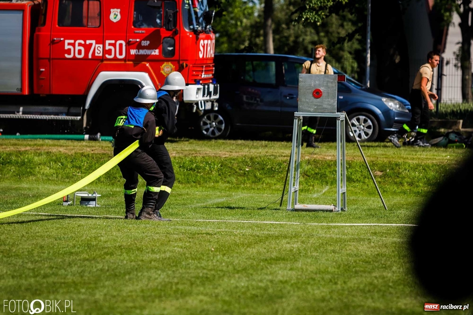 Zdjęcie w galerii na portalu naszraciborz.pl: Gminne zawody OSP. Trzy trofea dla Krzanowic, jedno dla Borucina [FOTO i WIDEO] wiadomości z regionu