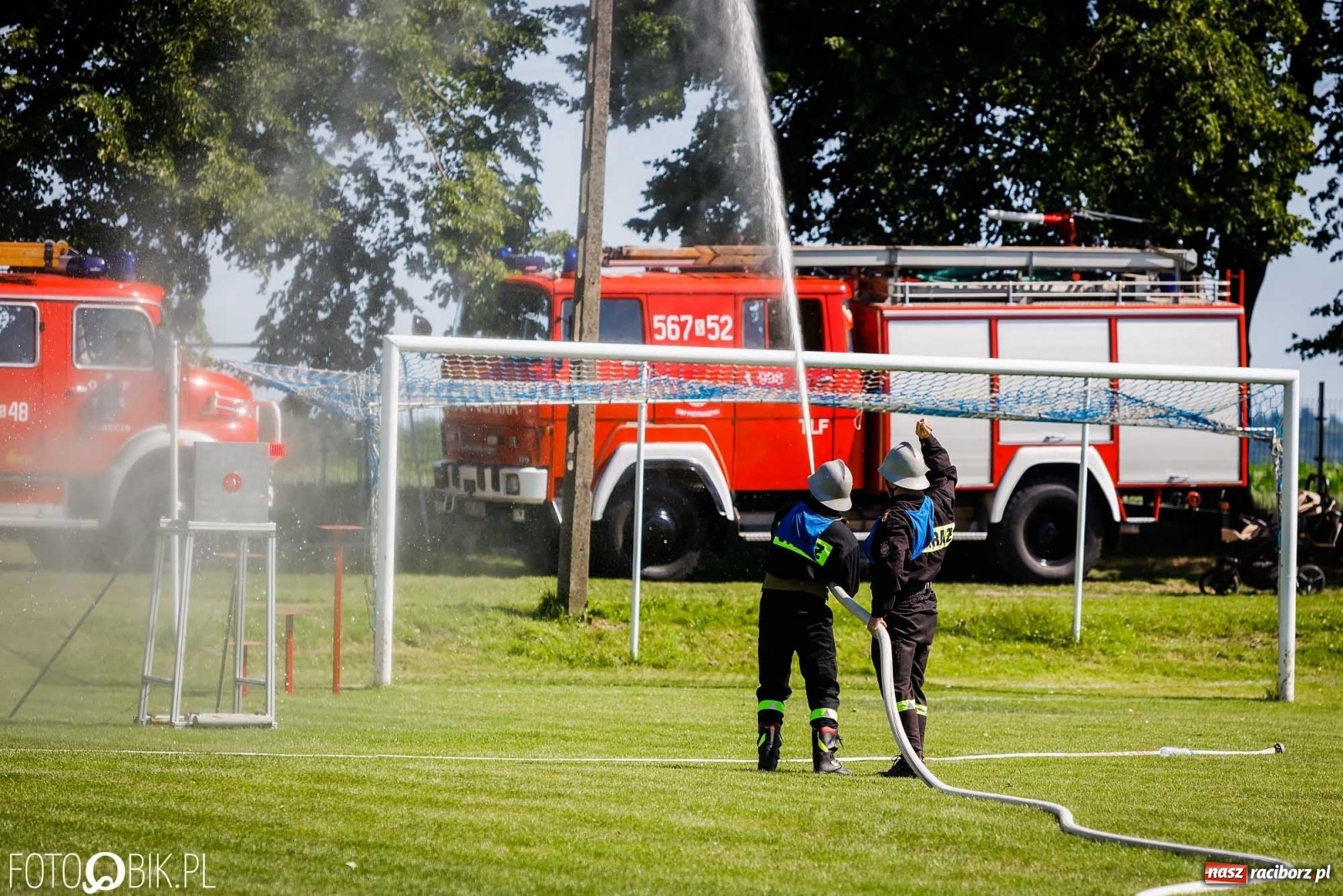 Zdjęcie w galerii na portalu naszraciborz.pl: Gminne zawody OSP. Trzy trofea dla Krzanowic, jedno dla Borucina [FOTO i WIDEO] wiadomości z regionu