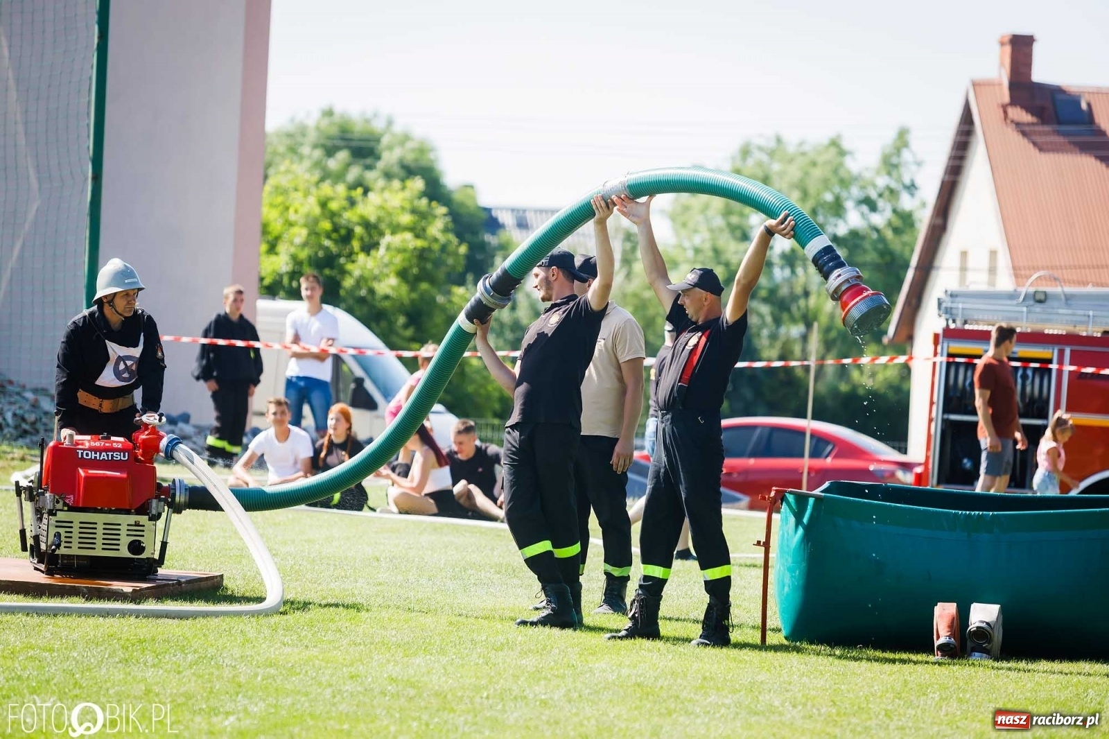 Zdjęcie w galerii na portalu naszraciborz.pl: Gminne zawody OSP. Trzy trofea dla Krzanowic, jedno dla Borucina [FOTO i WIDEO] wiadomości z regionu