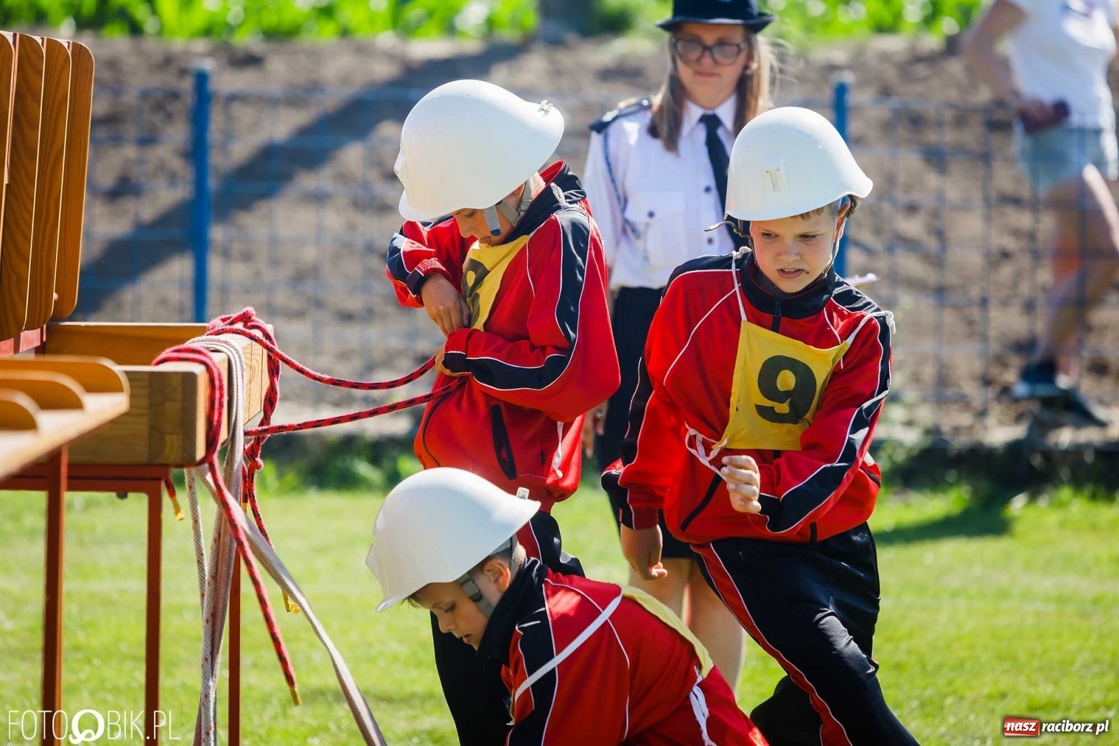Zdjęcie w galerii na portalu naszraciborz.pl: Gminne zawody OSP. Trzy trofea dla Krzanowic, jedno dla Borucina [FOTO i WIDEO] wiadomości z regionu