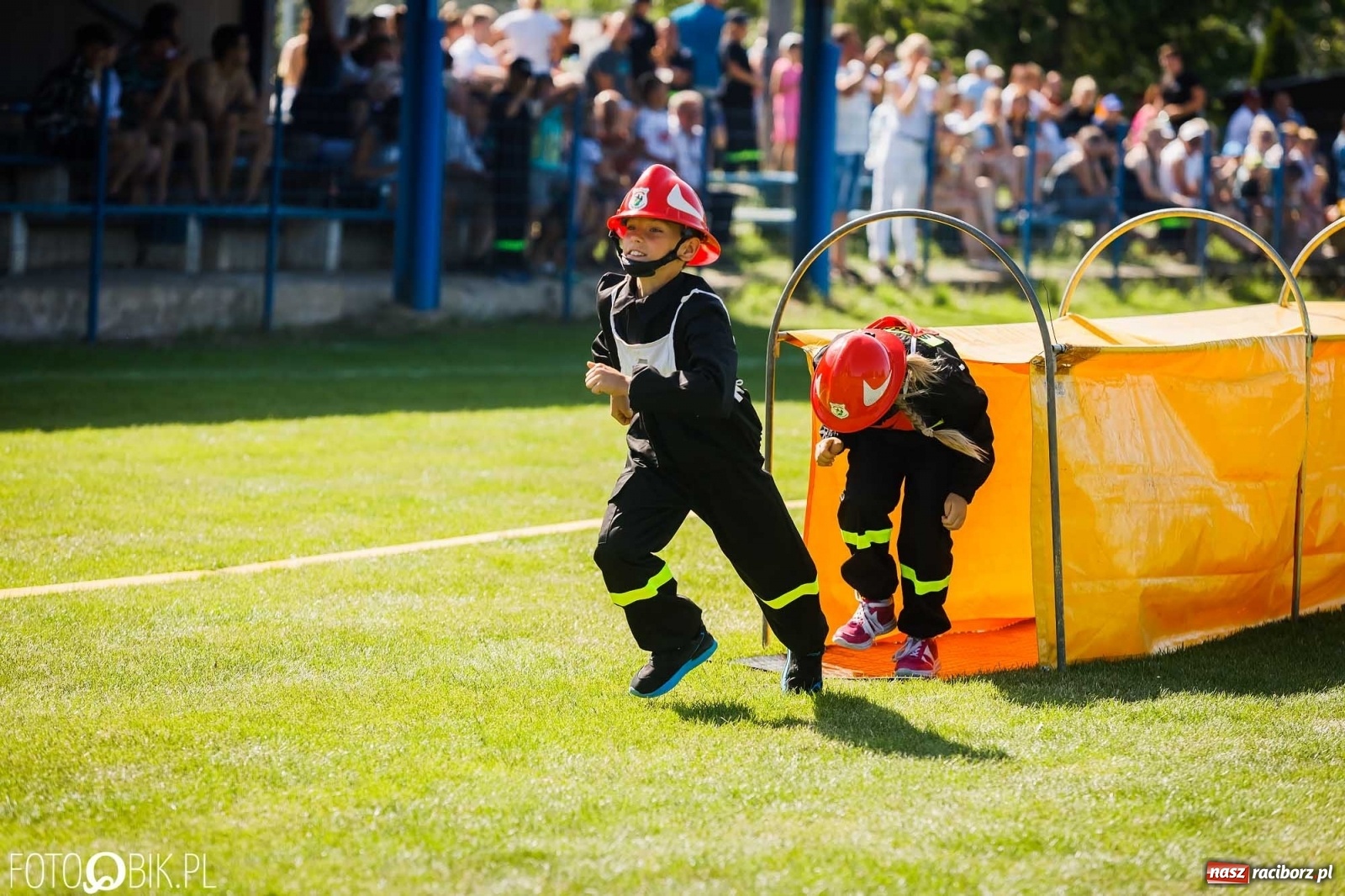 Zdjęcie w galerii na portalu naszraciborz.pl: Gminne zawody OSP. Trzy trofea dla Krzanowic, jedno dla Borucina [FOTO i WIDEO] wiadomości z regionu