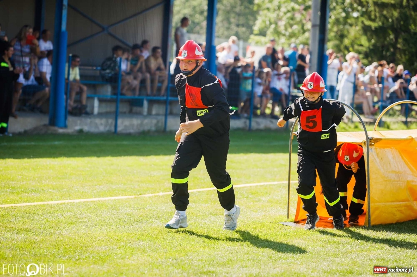 Zdjęcie w galerii na portalu naszraciborz.pl: Gminne zawody OSP. Trzy trofea dla Krzanowic, jedno dla Borucina [FOTO i WIDEO] wiadomości z regionu