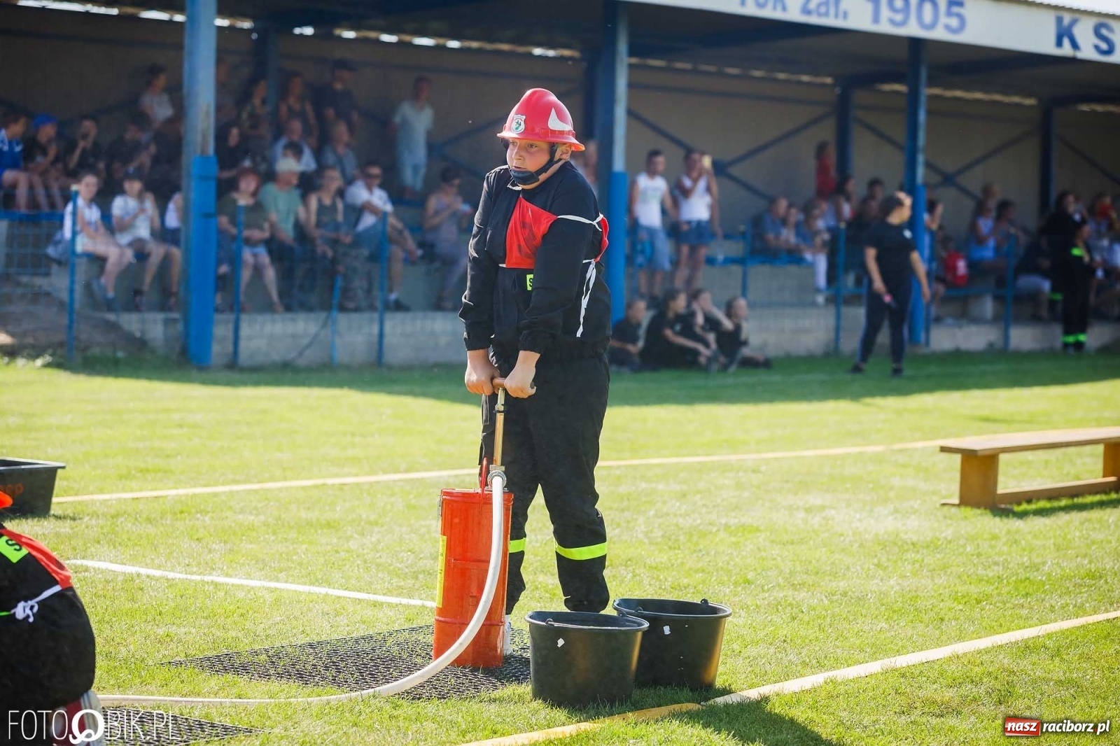 Zdjęcie w galerii na portalu naszraciborz.pl: Gminne zawody OSP. Trzy trofea dla Krzanowic, jedno dla Borucina [FOTO i WIDEO] wiadomości z regionu