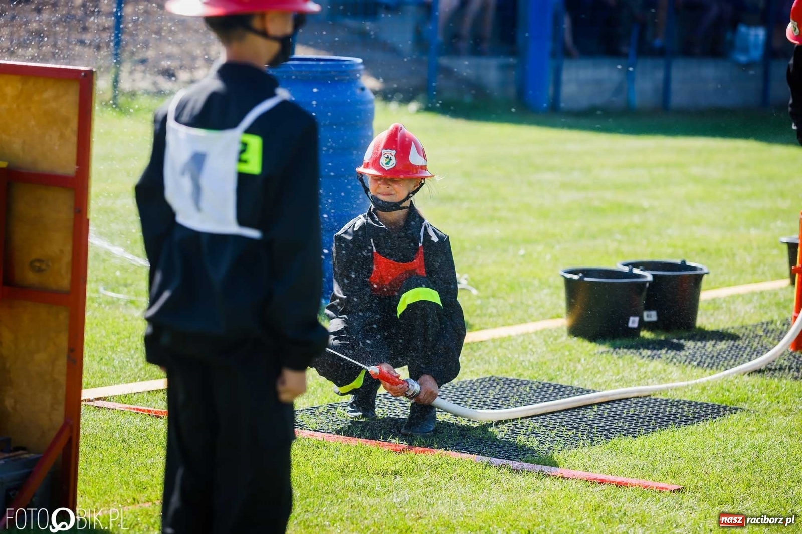 Zdjęcie w galerii na portalu naszraciborz.pl: Gminne zawody OSP. Trzy trofea dla Krzanowic, jedno dla Borucina [FOTO i WIDEO] wiadomości z regionu