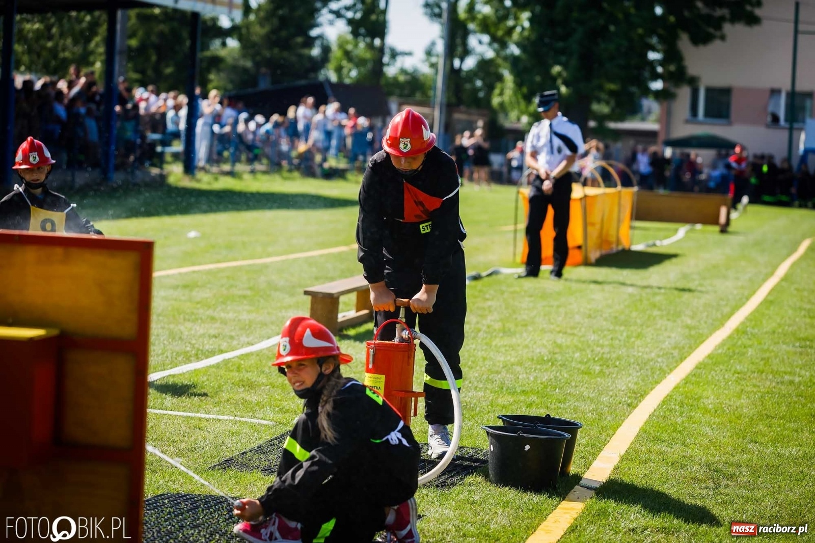 Zdjęcie w galerii na portalu naszraciborz.pl: Gminne zawody OSP. Trzy trofea dla Krzanowic, jedno dla Borucina [FOTO i WIDEO] wiadomości z regionu