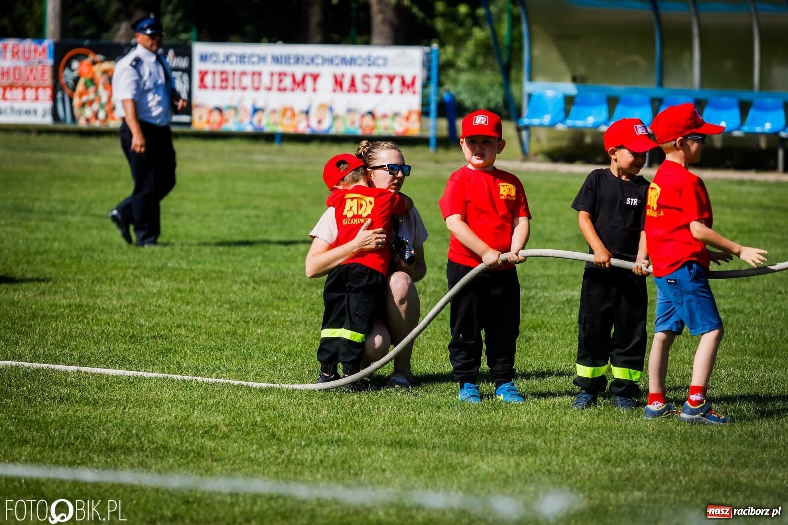 Zdjęcie w galerii na portalu naszraciborz.pl: Gminne zawody OSP. Trzy trofea dla Krzanowic, jedno dla Borucina [FOTO i WIDEO] wiadomości z regionu