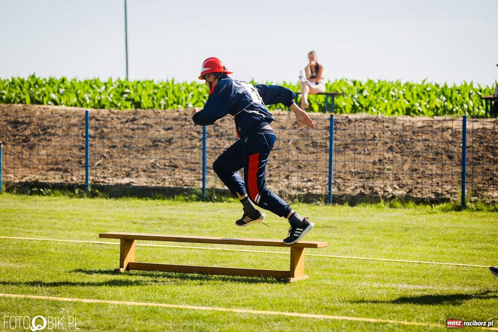 Zdjęcie w galerii na portalu naszraciborz.pl: Gminne zawody OSP. Trzy trofea dla Krzanowic, jedno dla Borucina [FOTO i WIDEO] wiadomości z regionu