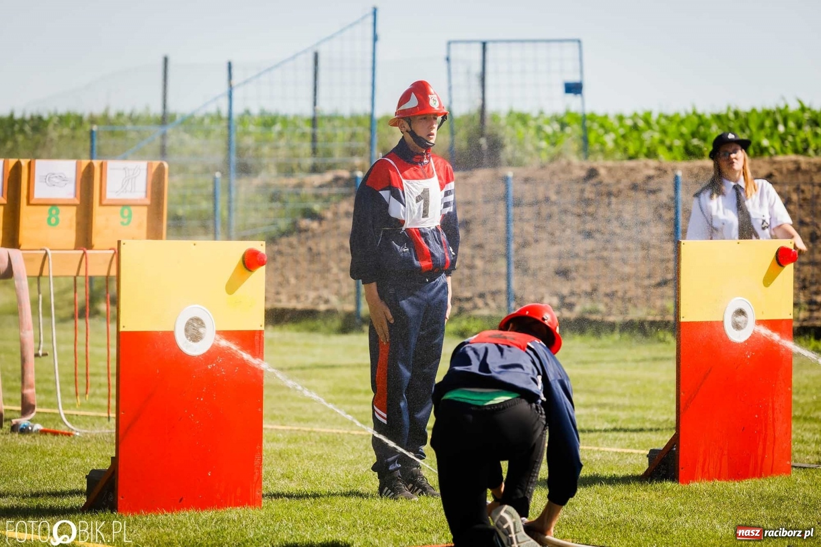 Zdjęcie w galerii na portalu naszraciborz.pl: Gminne zawody OSP. Trzy trofea dla Krzanowic, jedno dla Borucina [FOTO i WIDEO] wiadomości z regionu