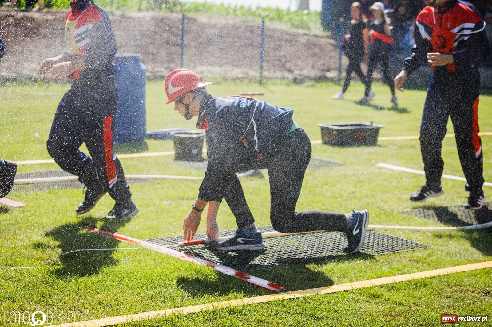 Zdjęcie w galerii na portalu naszraciborz.pl: Gminne zawody OSP. Trzy trofea dla Krzanowic, jedno dla Borucina [FOTO i WIDEO] wiadomości z regionu