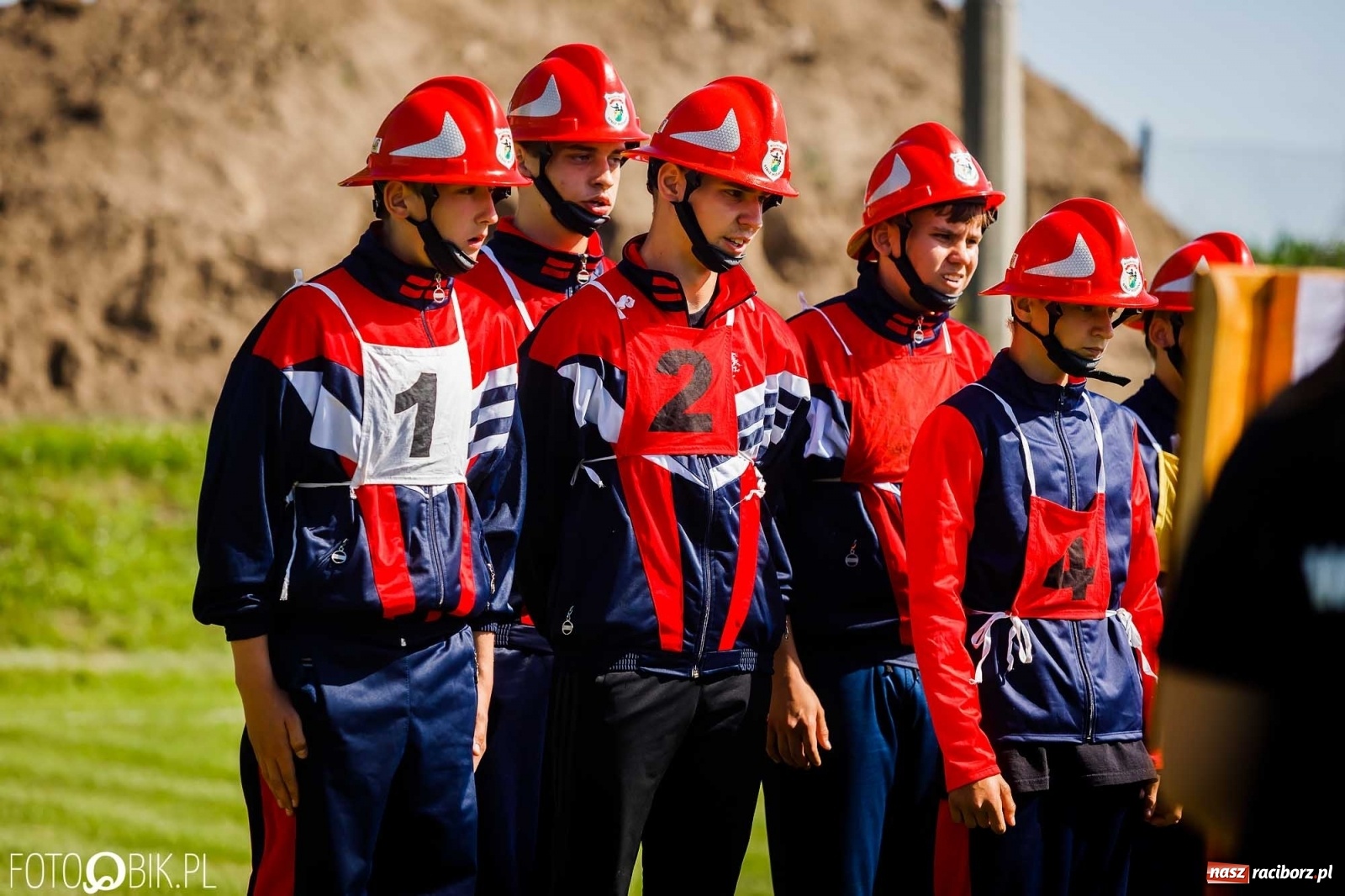Zdjęcie w galerii na portalu naszraciborz.pl: Gminne zawody OSP. Trzy trofea dla Krzanowic, jedno dla Borucina [FOTO i WIDEO] wiadomości z regionu