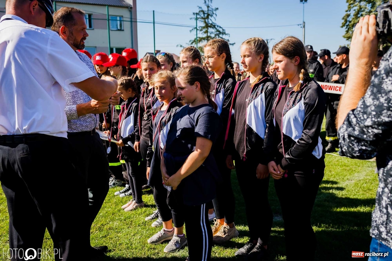 Zdjęcie w galerii na portalu naszraciborz.pl: Gminne zawody OSP. Trzy trofea dla Krzanowic, jedno dla Borucina [FOTO i WIDEO] wiadomości z regionu