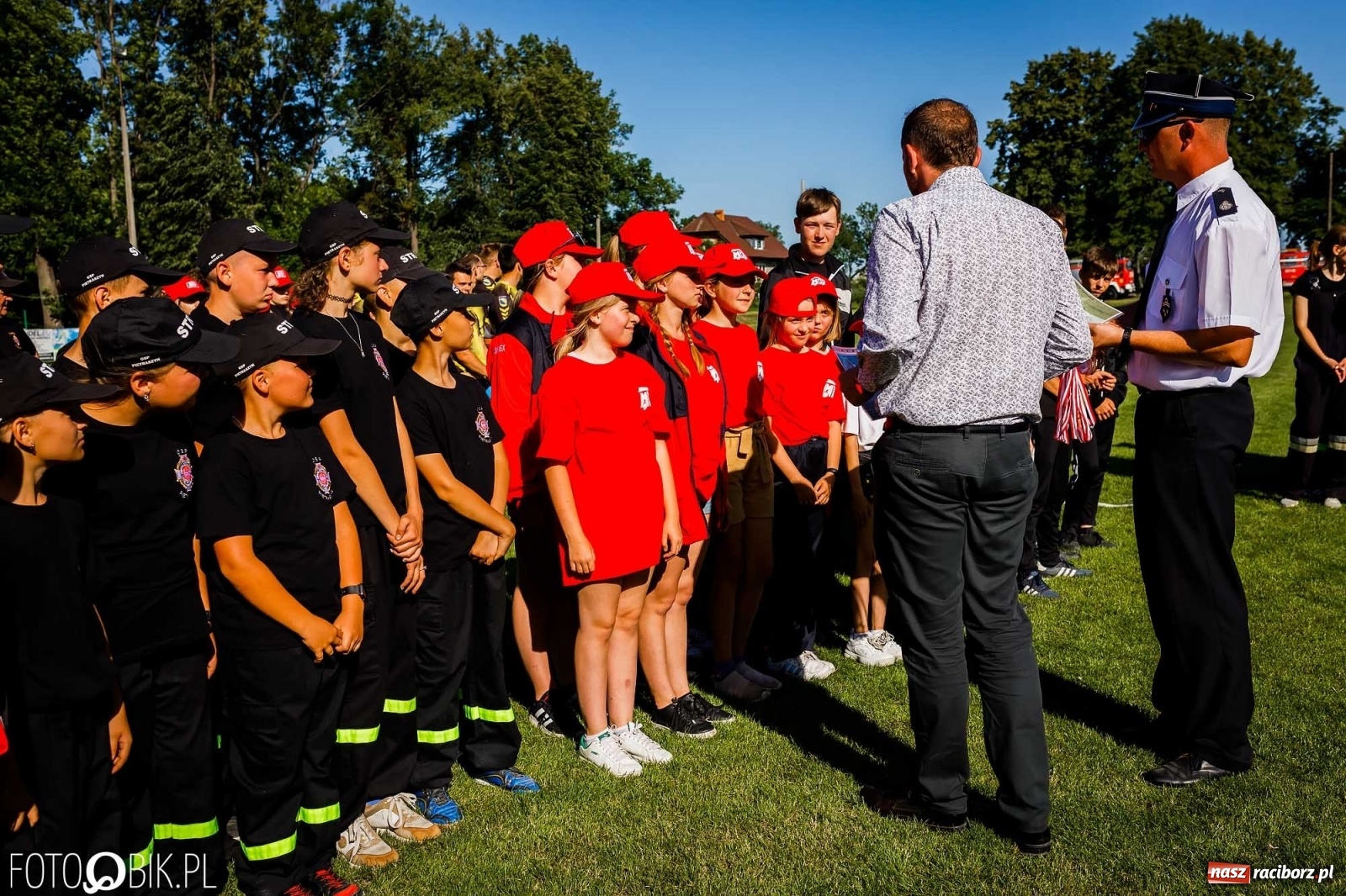 Zdjęcie w galerii na portalu naszraciborz.pl: Gminne zawody OSP. Trzy trofea dla Krzanowic, jedno dla Borucina [FOTO i WIDEO] wiadomości z regionu