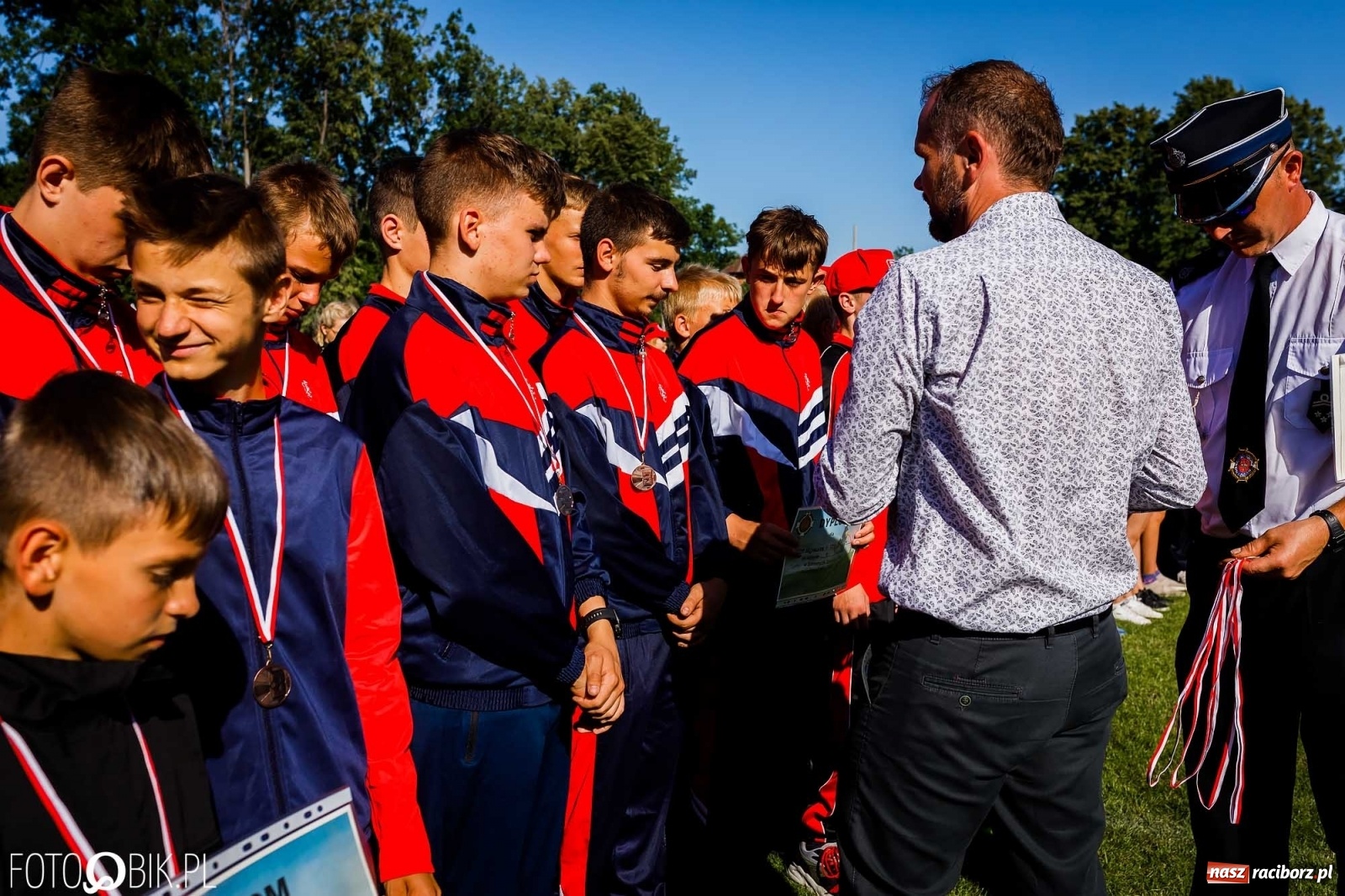 Zdjęcie w galerii na portalu naszraciborz.pl: Gminne zawody OSP. Trzy trofea dla Krzanowic, jedno dla Borucina [FOTO i WIDEO] wiadomości z regionu