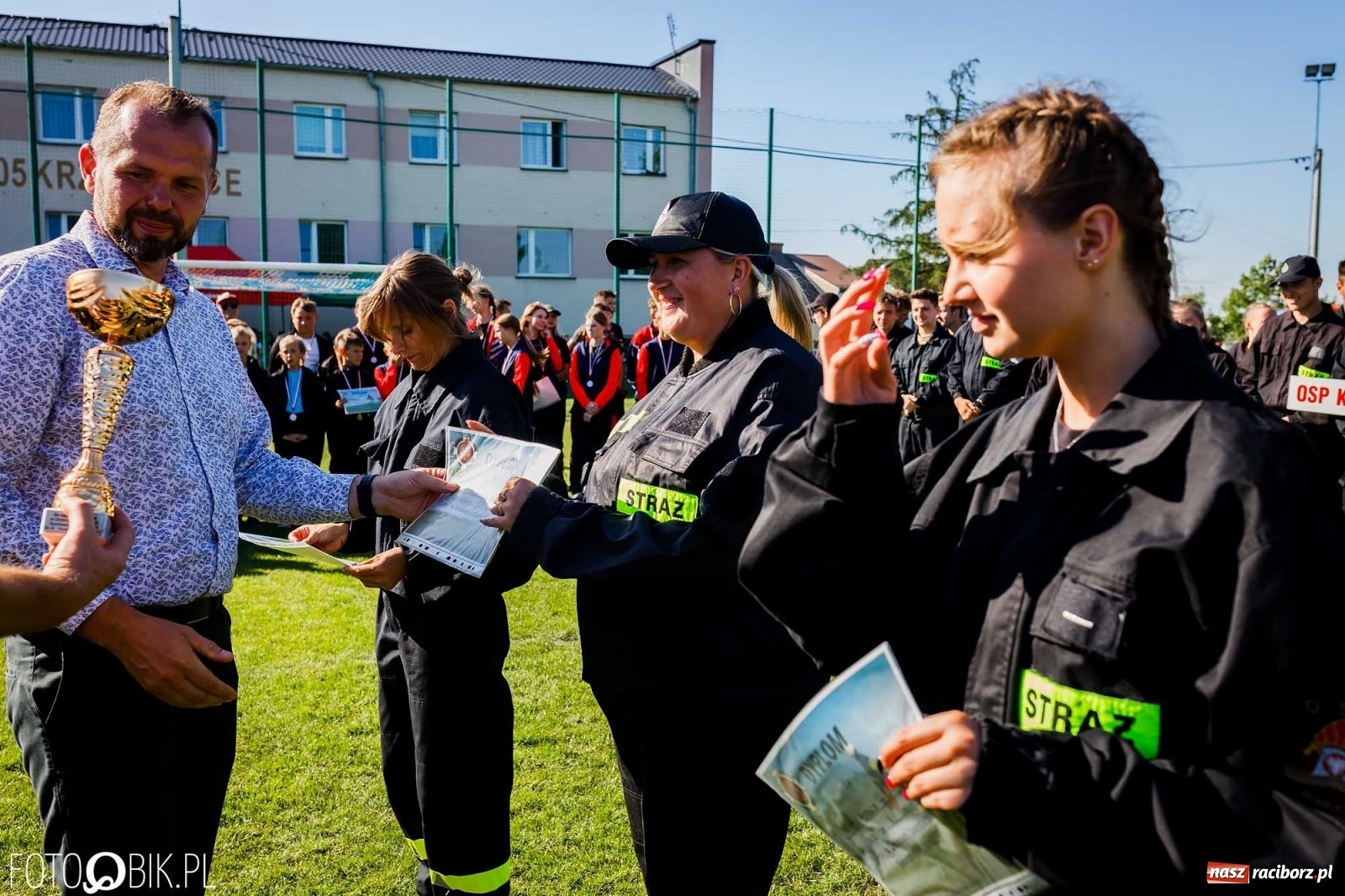 Zdjęcie w galerii na portalu naszraciborz.pl: Gminne zawody OSP. Trzy trofea dla Krzanowic, jedno dla Borucina [FOTO i WIDEO] wiadomości z regionu