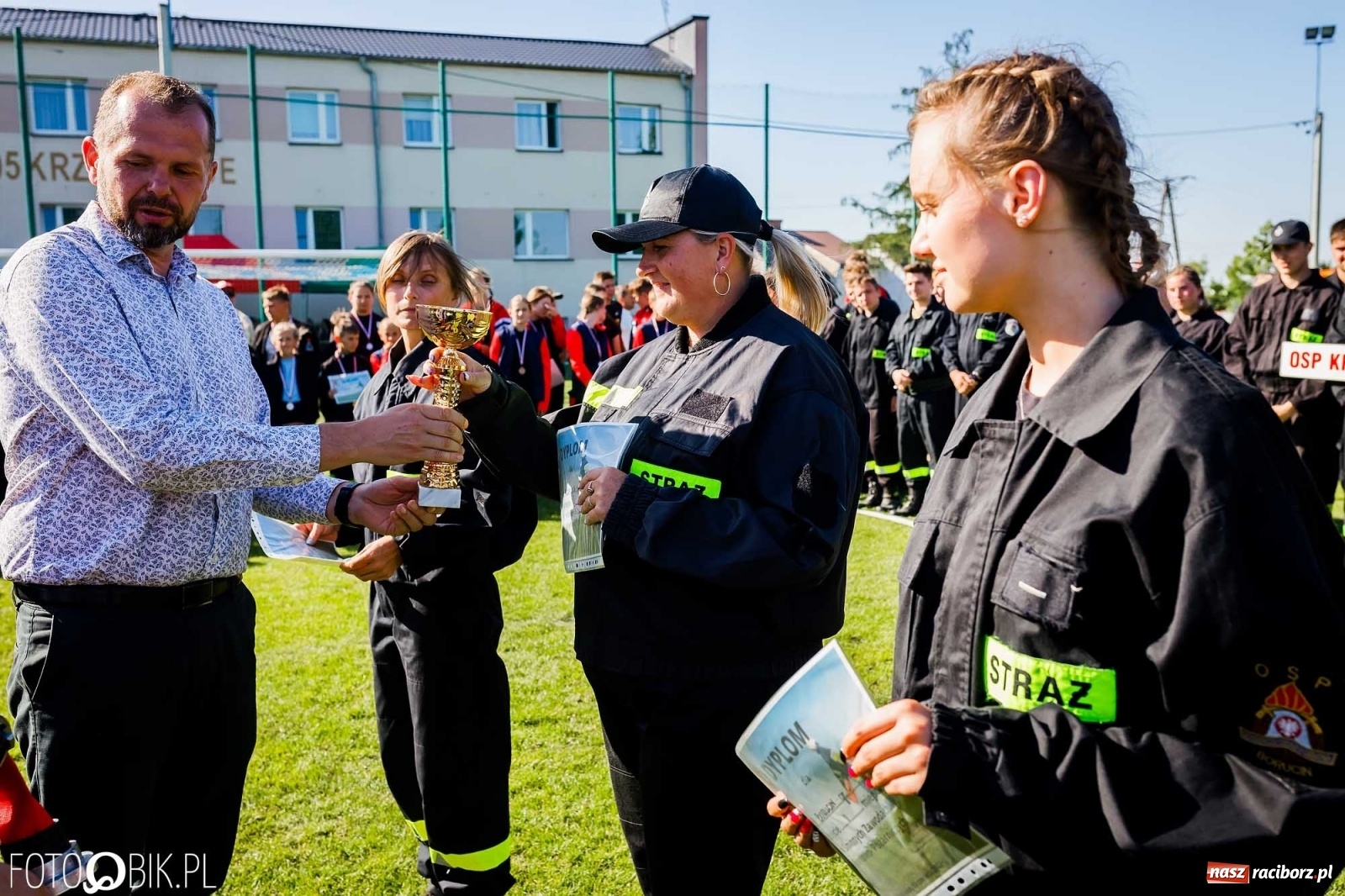 Zdjęcie w galerii na portalu naszraciborz.pl: Gminne zawody OSP. Trzy trofea dla Krzanowic, jedno dla Borucina [FOTO i WIDEO] wiadomości z regionu