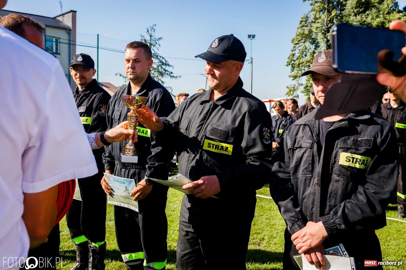 Zdjęcie w galerii na portalu naszraciborz.pl: Gminne zawody OSP. Trzy trofea dla Krzanowic, jedno dla Borucina [FOTO i WIDEO] wiadomości z regionu