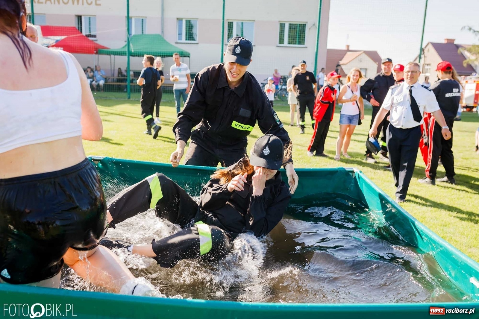 Zdjęcie w galerii na portalu naszraciborz.pl: Gminne zawody OSP. Trzy trofea dla Krzanowic, jedno dla Borucina [FOTO i WIDEO] wiadomości z regionu