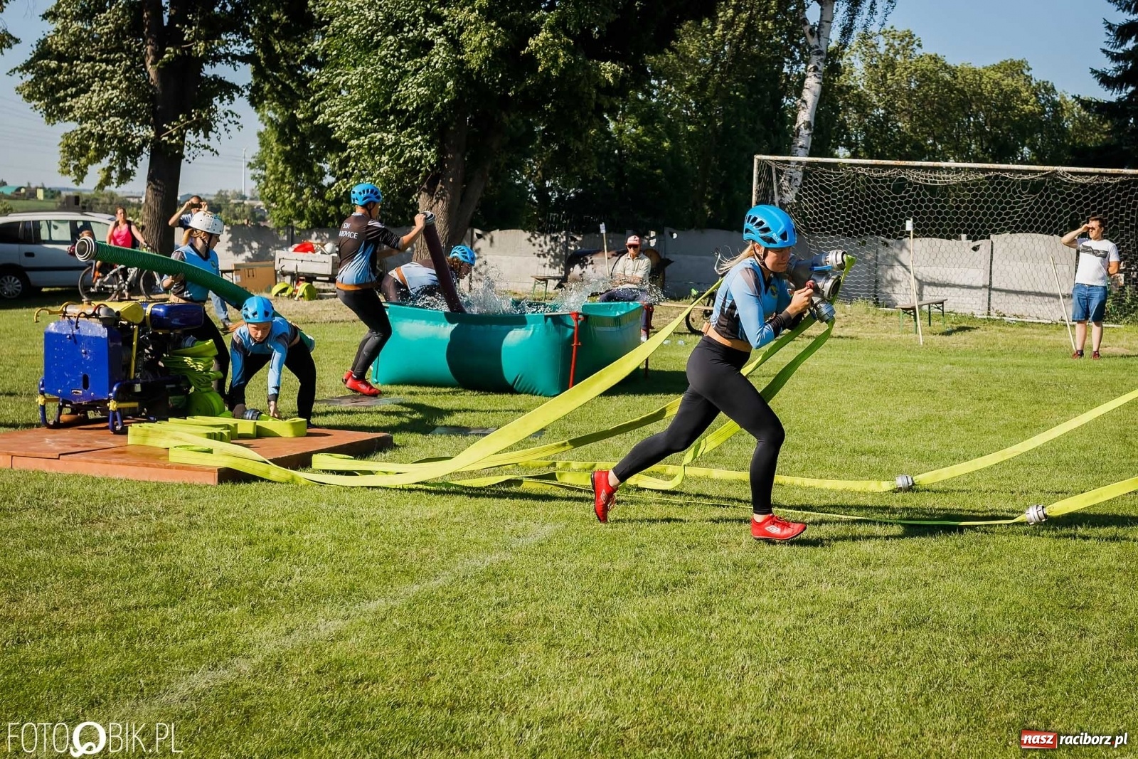 Zdjęcie w galerii na portalu naszraciborz.pl: Gminne zawody OSP. Trzy trofea dla Krzanowic, jedno dla Borucina [FOTO i WIDEO] wiadomości z regionu