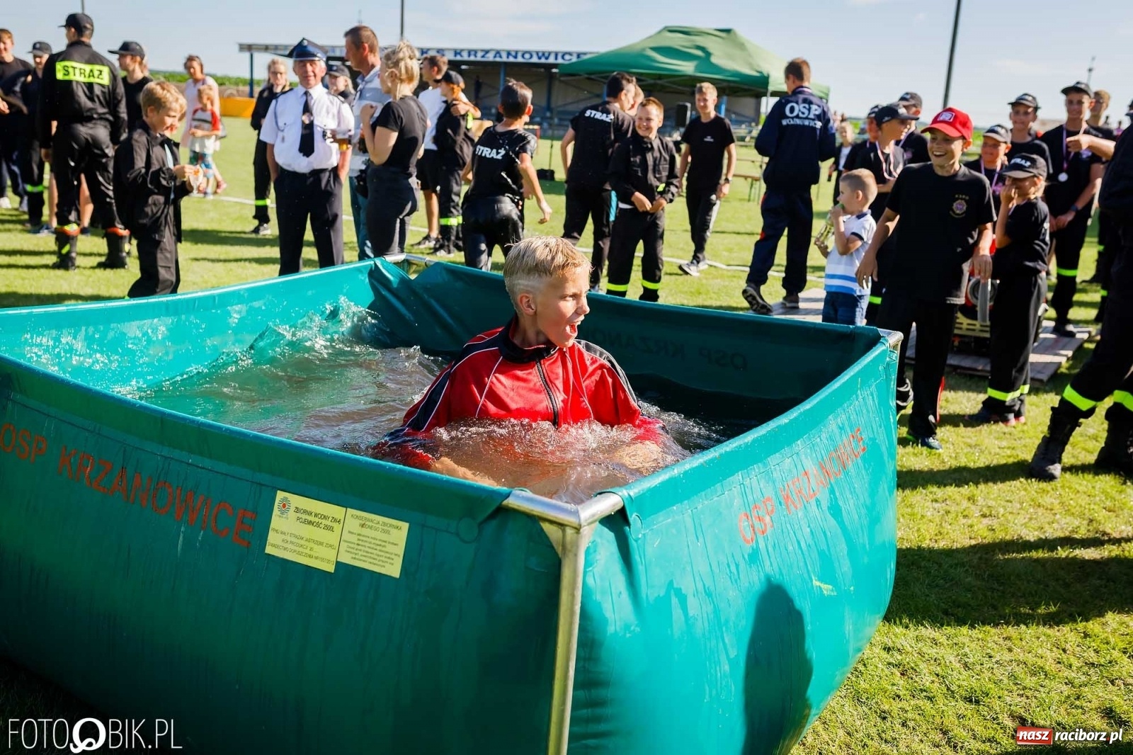 Zdjęcie w galerii na portalu naszraciborz.pl: Gminne zawody OSP. Trzy trofea dla Krzanowic, jedno dla Borucina [FOTO i WIDEO] wiadomości z regionu