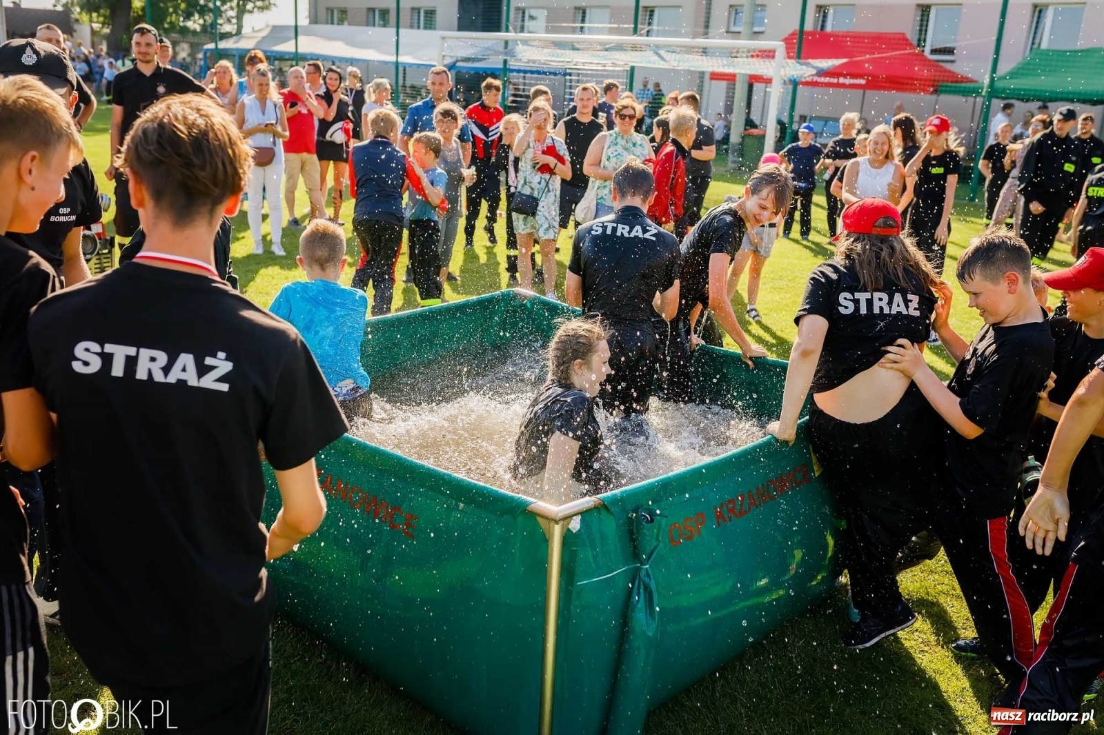Zdjęcie w galerii na portalu naszraciborz.pl: Gminne zawody OSP. Trzy trofea dla Krzanowic, jedno dla Borucina [FOTO i WIDEO] wiadomości z regionu