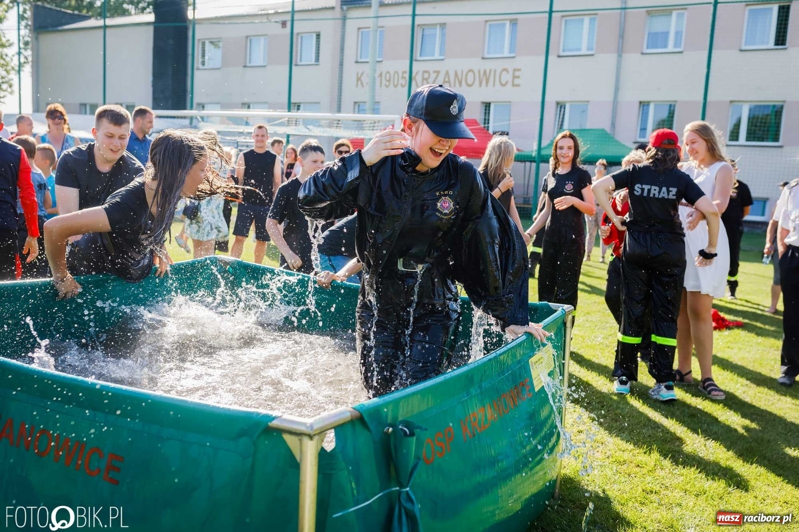 Zdjęcie w galerii na portalu naszraciborz.pl: Gminne zawody OSP. Trzy trofea dla Krzanowic, jedno dla Borucina [FOTO i WIDEO] wiadomości z regionu