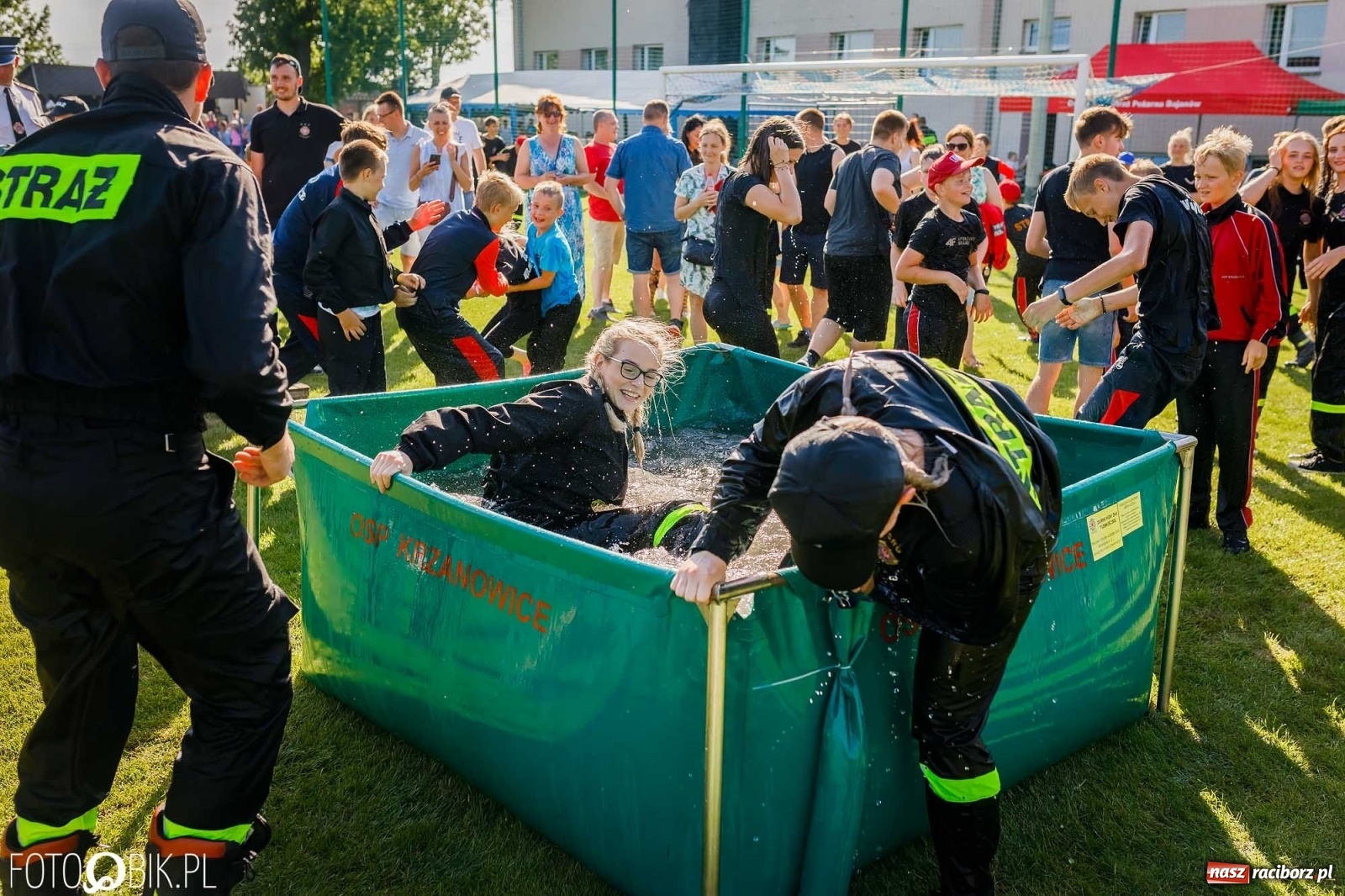 Zdjęcie w galerii na portalu naszraciborz.pl: Gminne zawody OSP. Trzy trofea dla Krzanowic, jedno dla Borucina [FOTO i WIDEO] wiadomości z regionu