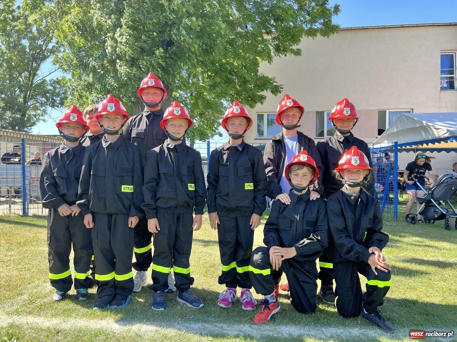 Zdjęcie w galerii na portalu naszraciborz.pl: Gminne zawody OSP. Trzy trofea dla Krzanowic, jedno dla Borucina [FOTO i WIDEO] wiadomości z regionu