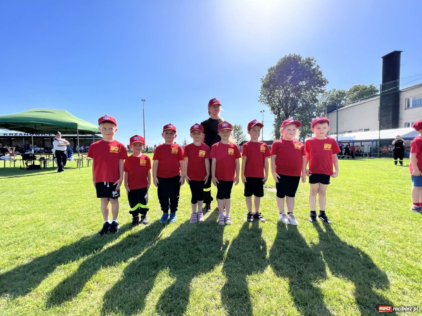 Zdjęcie w galerii na portalu naszraciborz.pl: Gminne zawody OSP. Trzy trofea dla Krzanowic, jedno dla Borucina [FOTO i WIDEO] wiadomości z regionu