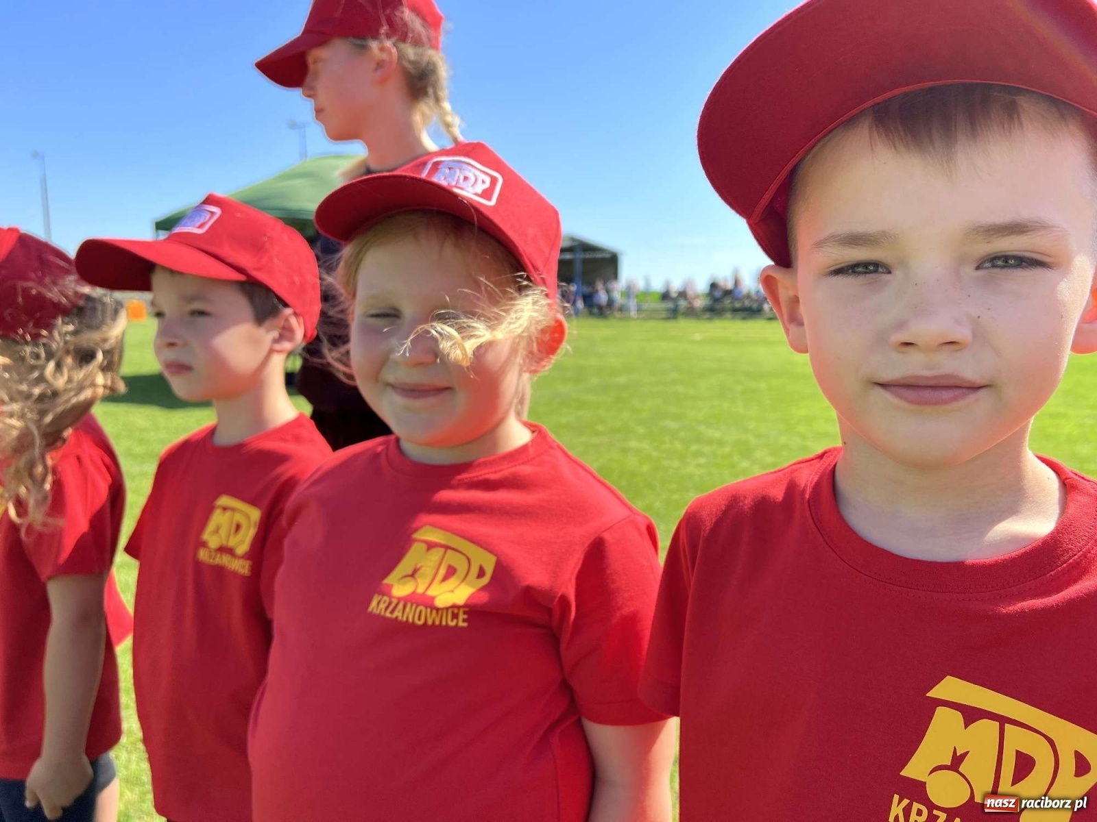 Zdjęcie w galerii na portalu naszraciborz.pl: Gminne zawody OSP. Trzy trofea dla Krzanowic, jedno dla Borucina [FOTO i WIDEO] wiadomości z regionu