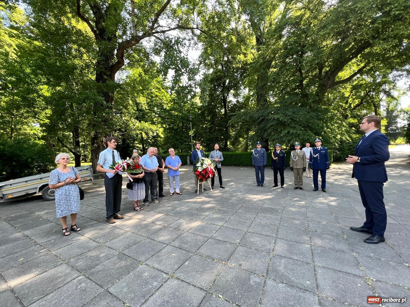 Zdjęcie w galerii na portalu naszraciborz.pl: Pierwsze obchody Narodowego Dnia Powstań Śląskich w Raciborzu [FOTO i WIDEO] wiadomości z regionu