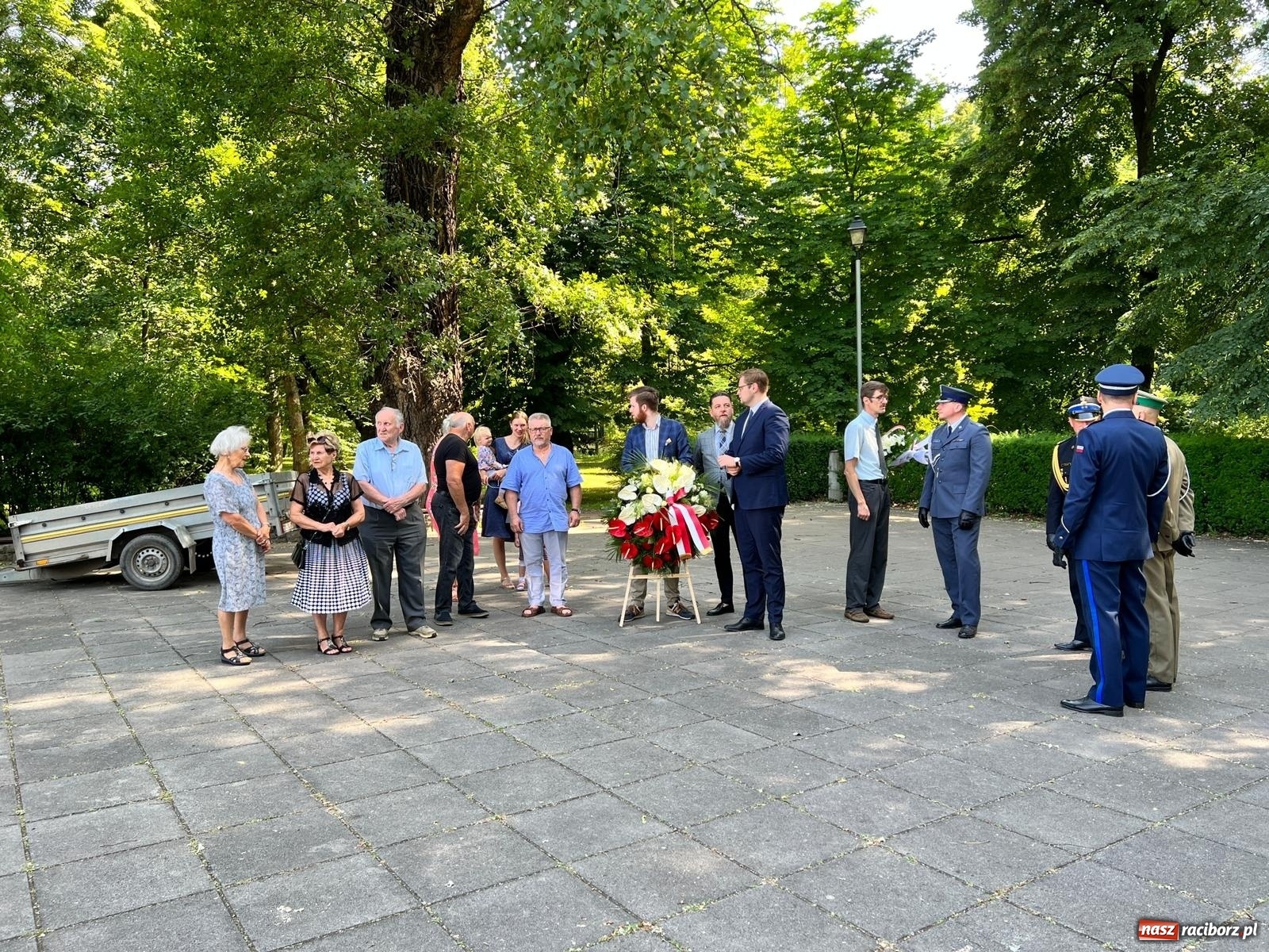 Zdjęcie w galerii na portalu naszraciborz.pl: Pierwsze obchody Narodowego Dnia Powstań Śląskich w Raciborzu [FOTO i WIDEO] wiadomości z regionu