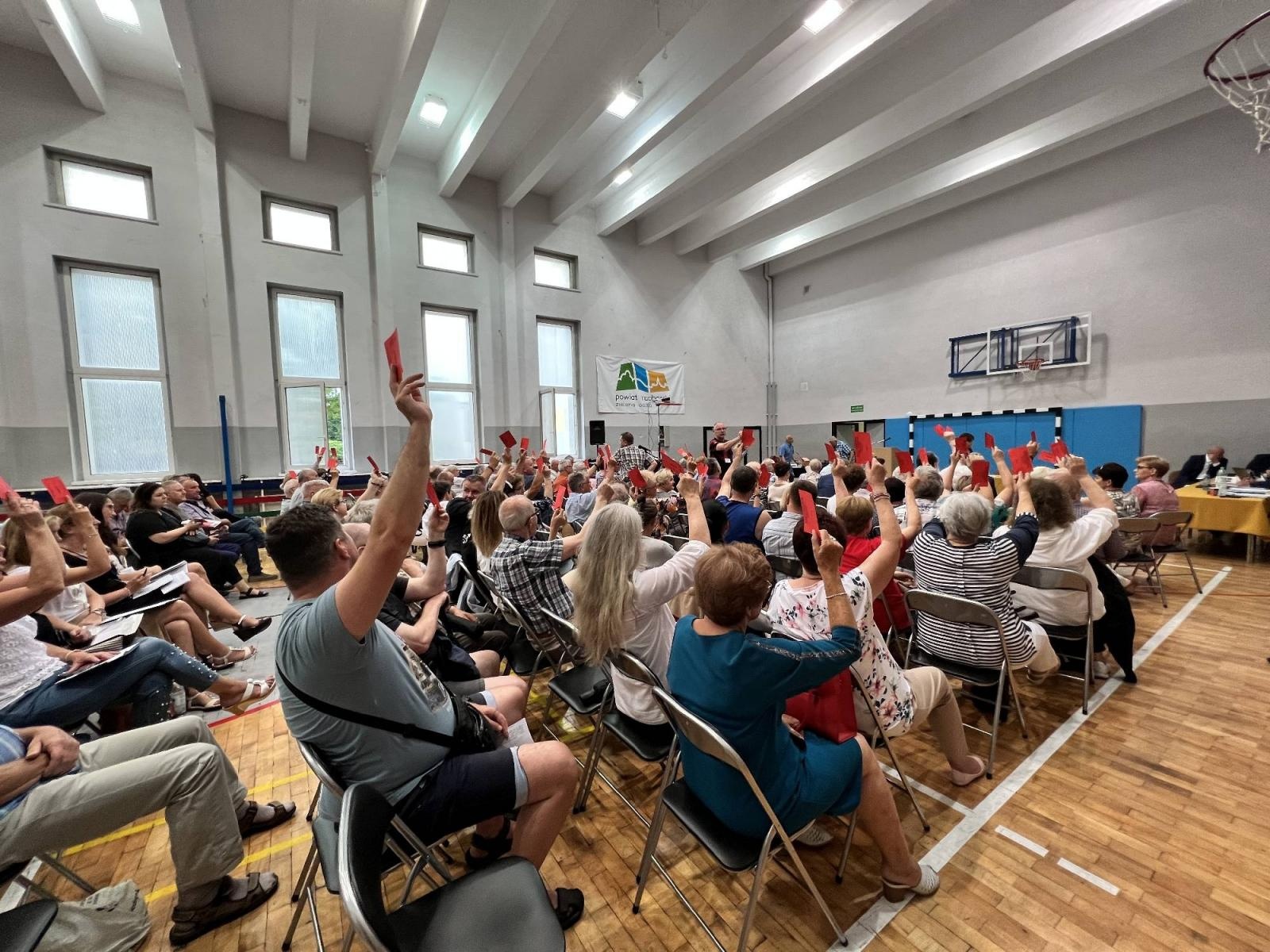 Zdjęcie w galerii na portalu naszraciborz.pl: Walne w Nowoczesnej. Zdecydowany triumf Tadeusza Wojnara w pierwszej części wiadomości z regionu