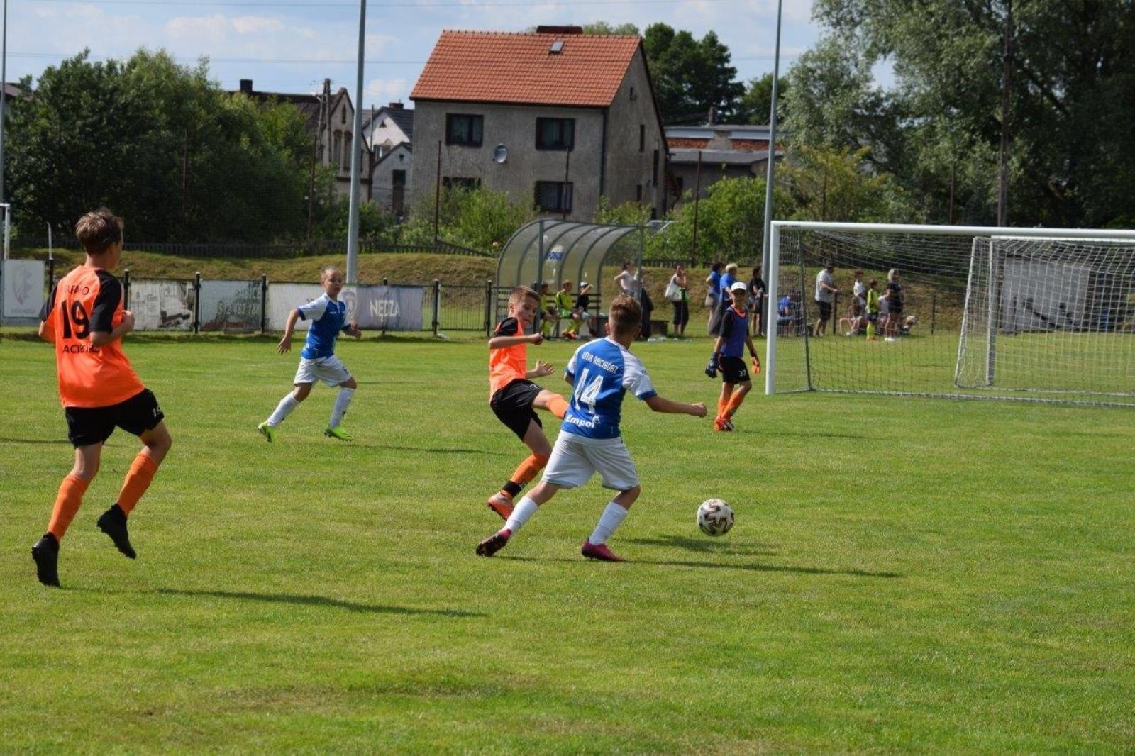 Zdjęcie w galerii na portalu naszraciborz.pl: Przeżyjmy to jeszcze raz. Orlik Cup Nędza 2022 [FOTO] wiadomości z regionu