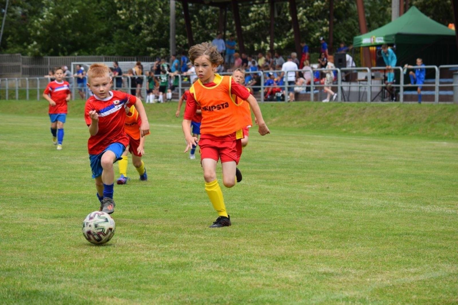 Zdjęcie w galerii na portalu naszraciborz.pl: Przeżyjmy to jeszcze raz. Orlik Cup Nędza 2022 [FOTO] wiadomości z regionu