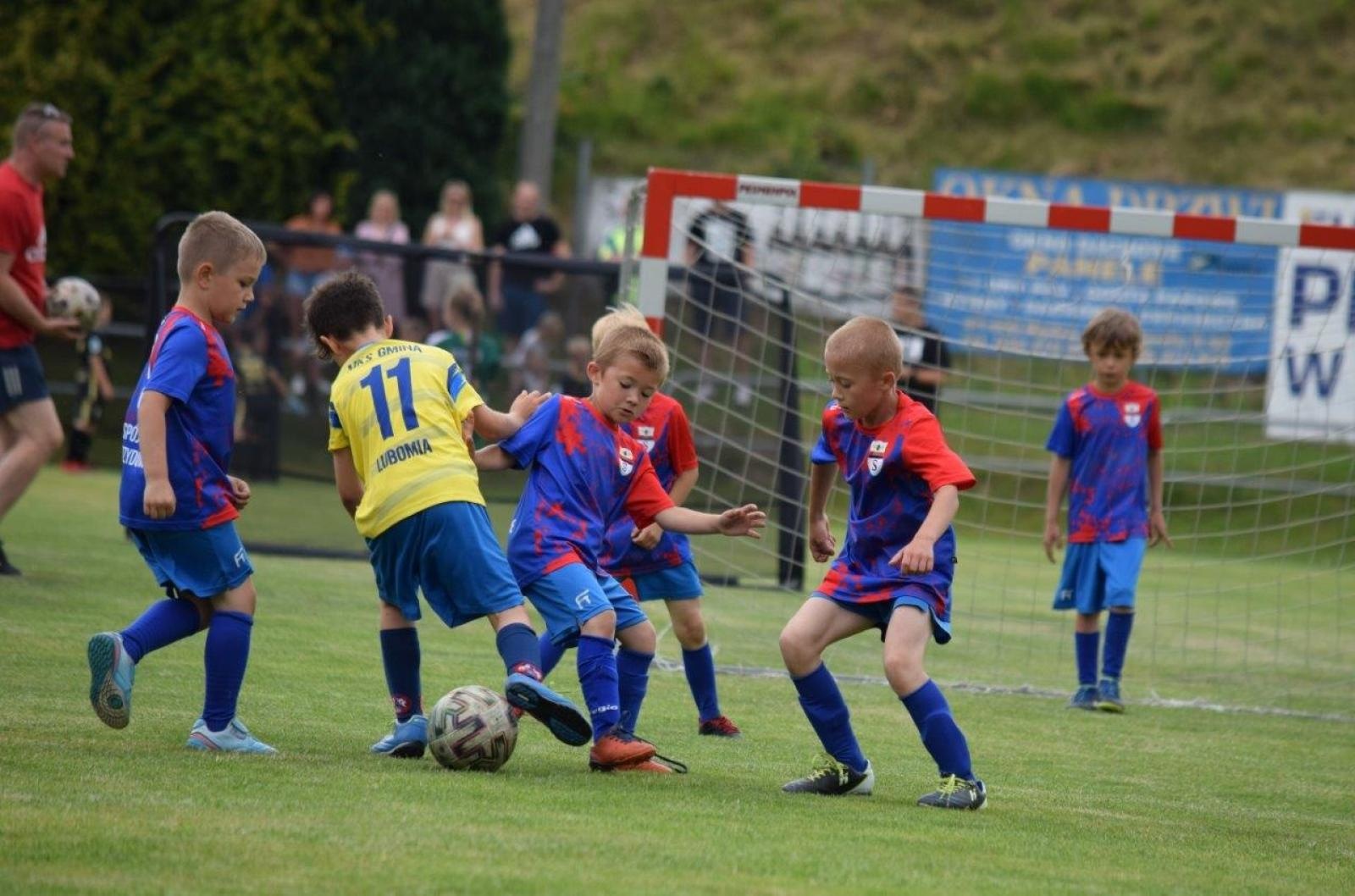 Zdjęcie w galerii na portalu naszraciborz.pl: Przeżyjmy to jeszcze raz. Orlik Cup Nędza 2022 [FOTO] wiadomości z regionu