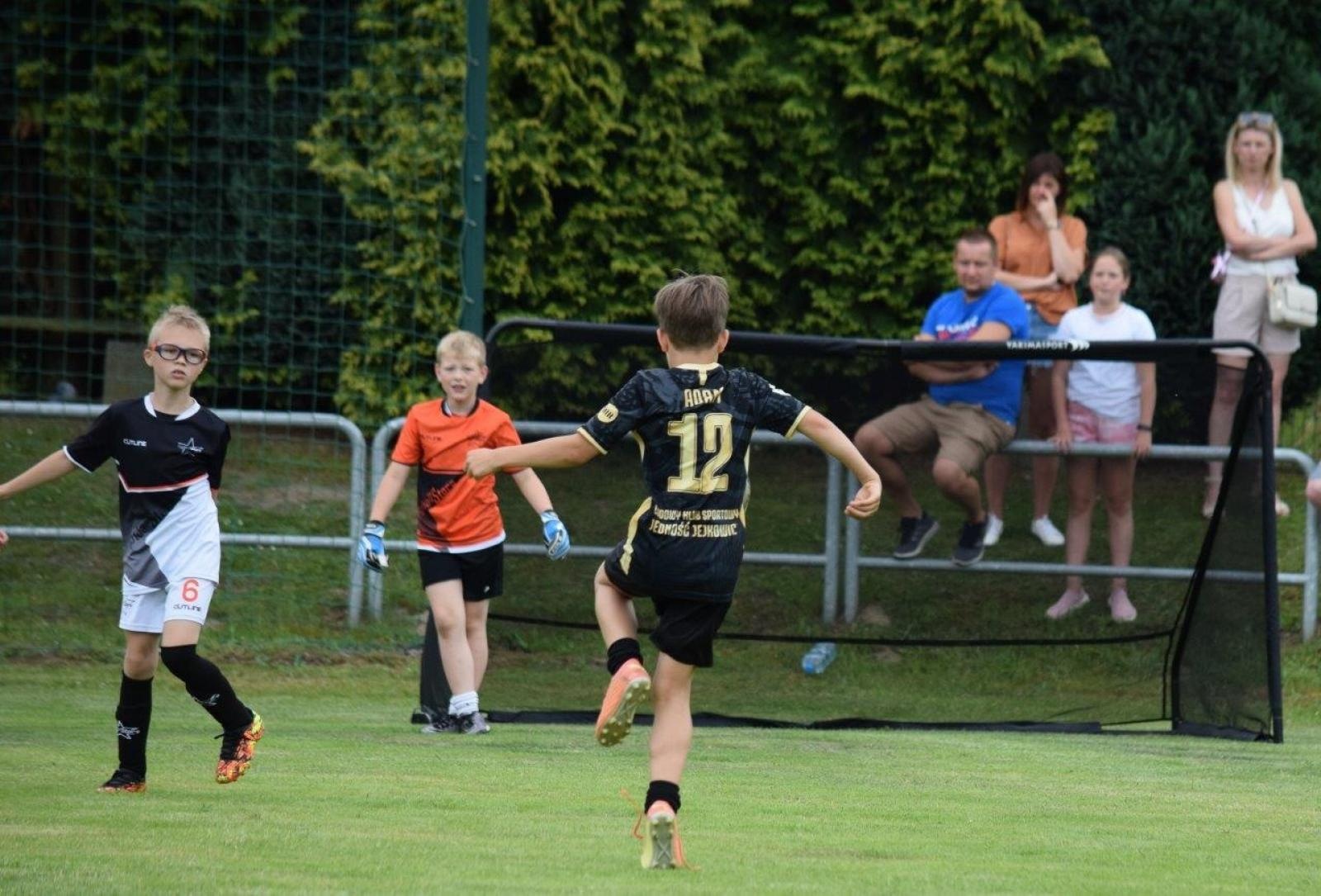 Zdjęcie w galerii na portalu naszraciborz.pl: Przeżyjmy to jeszcze raz. Orlik Cup Nędza 2022 [FOTO] wiadomości z regionu