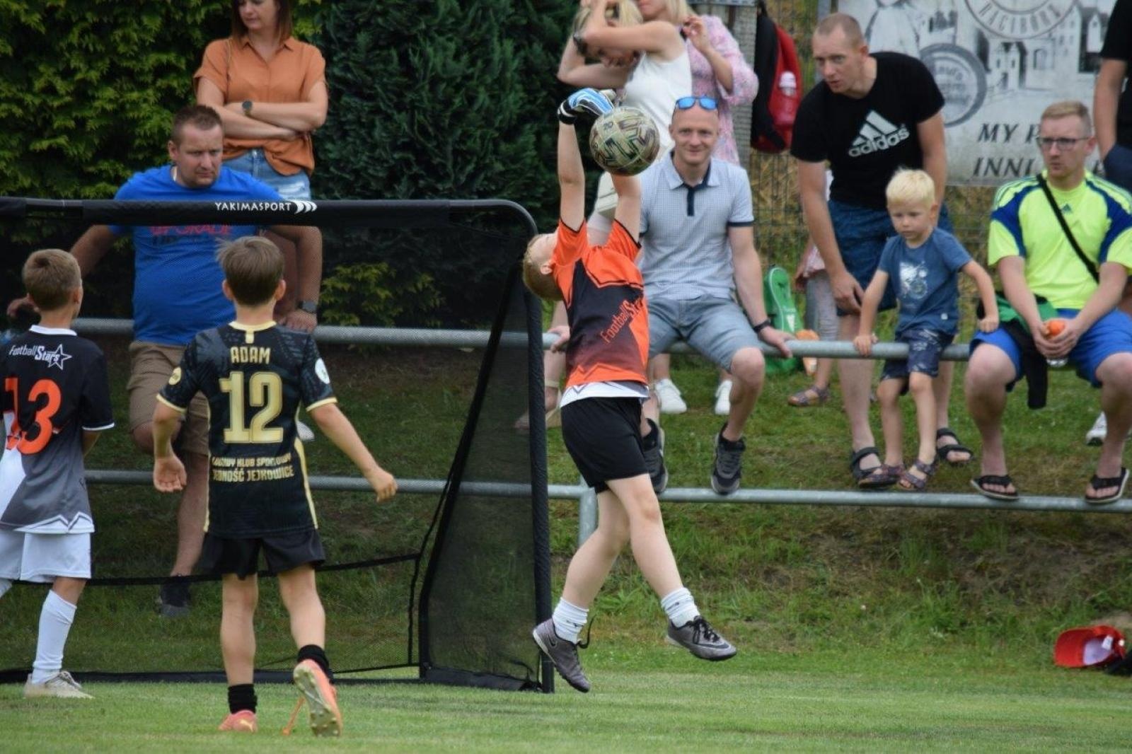 Zdjęcie w galerii na portalu naszraciborz.pl: Przeżyjmy to jeszcze raz. Orlik Cup Nędza 2022 [FOTO] wiadomości z regionu