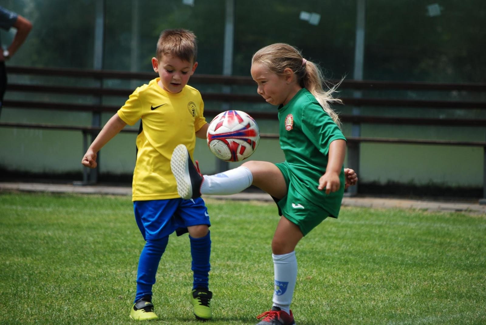 Zdjęcie w galerii na portalu naszraciborz.pl: Przeżyjmy to jeszcze raz. Orlik Cup Nędza 2022 [FOTO] wiadomości z regionu