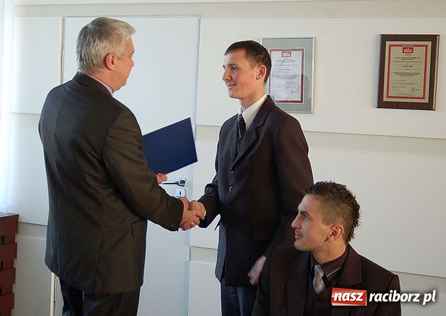 Zdjęcie w galerii na portalu naszraciborz.pl: Rafamet nagradza najlepszych wiadomości z regionu