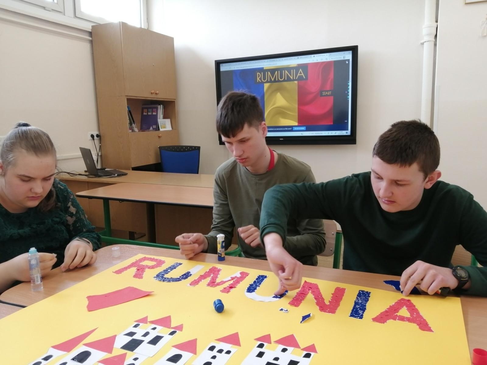 Zdjęcie w galerii na portalu naszraciborz.pl: Projekt eTwinning w ZSS w Raciborzu z Odznaką Jakości wiadomości z regionu