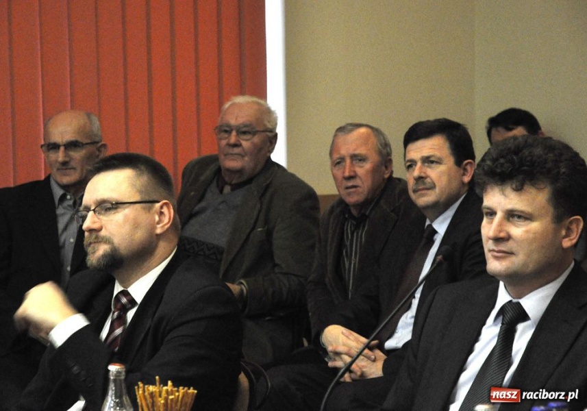 Zdjęcie w galerii na portalu naszraciborz.pl: Wicek niepotrzebny, przewodniczący zły wiadomości z regionu