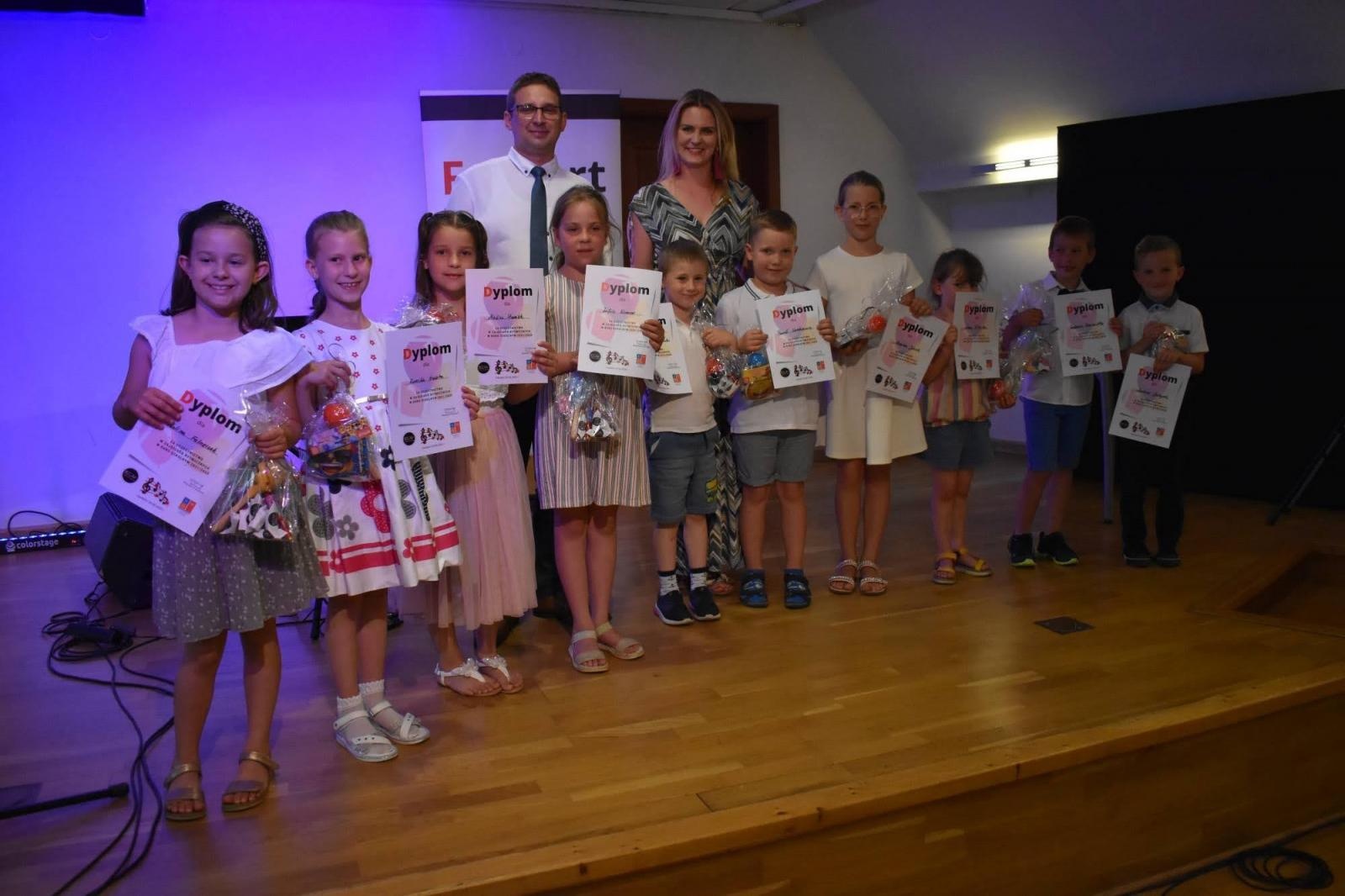Zdjęcie w galerii na portalu naszraciborz.pl: Raciborskie Ognisko Muzyczne zakończyło rok szkolny wiadomości z regionu