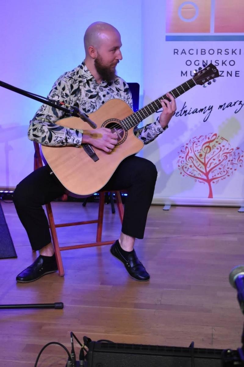Zdjęcie w galerii na portalu naszraciborz.pl: Raciborskie Ognisko Muzyczne zakończyło rok szkolny wiadomości z regionu