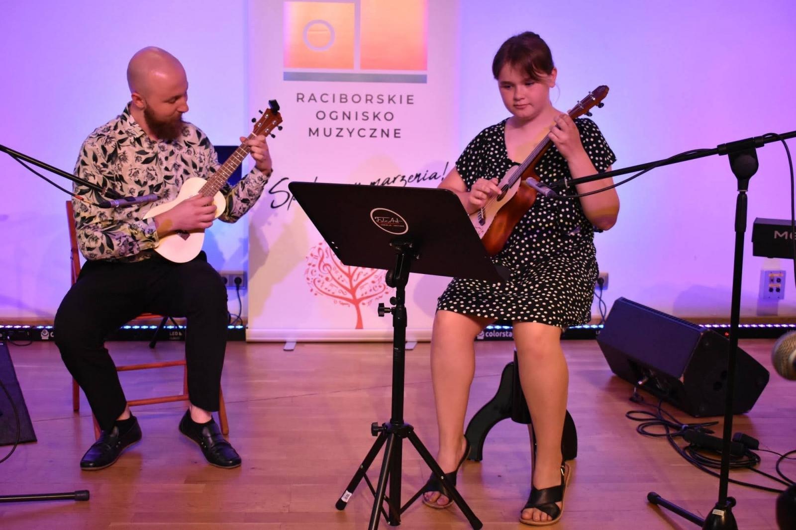 Zdjęcie w galerii na portalu naszraciborz.pl: Raciborskie Ognisko Muzyczne zakończyło rok szkolny wiadomości z regionu