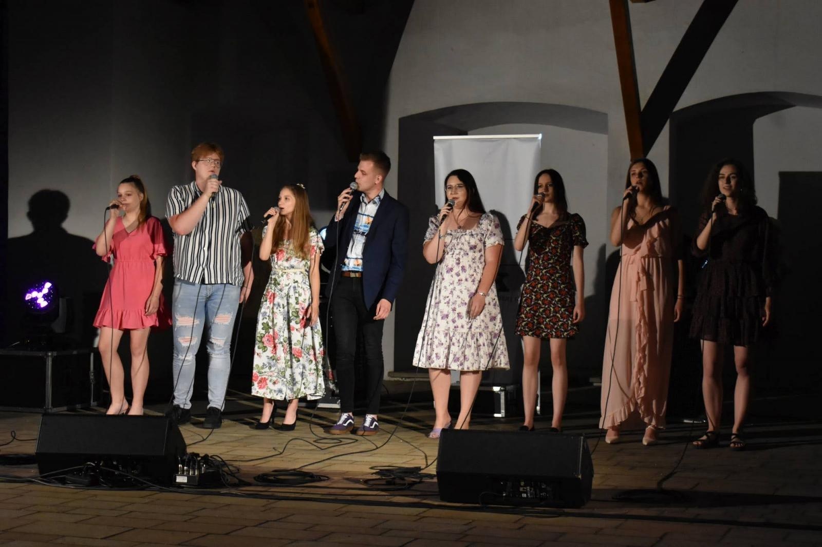 Zdjęcie w galerii na portalu naszraciborz.pl: Koncert Nocy Świętojańskiej na Zamku Piastowskim za nami wiadomości z regionu