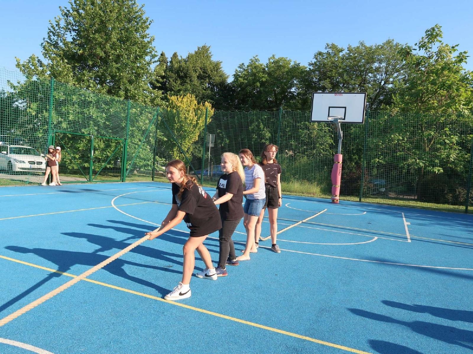 Zdjęcie w galerii na portalu naszraciborz.pl: Dzień Ojca i pożegnanie absolwentów na Płoni wiadomości z regionu